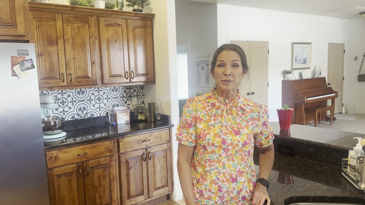 A Project 60 owner in her kitchen